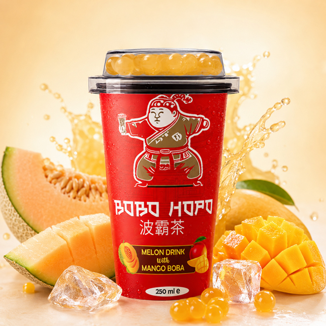 Bobo Hopo Melon Drink with Mango Boba 250 ml cup with melon, mango, ice, and mango boba pearls.